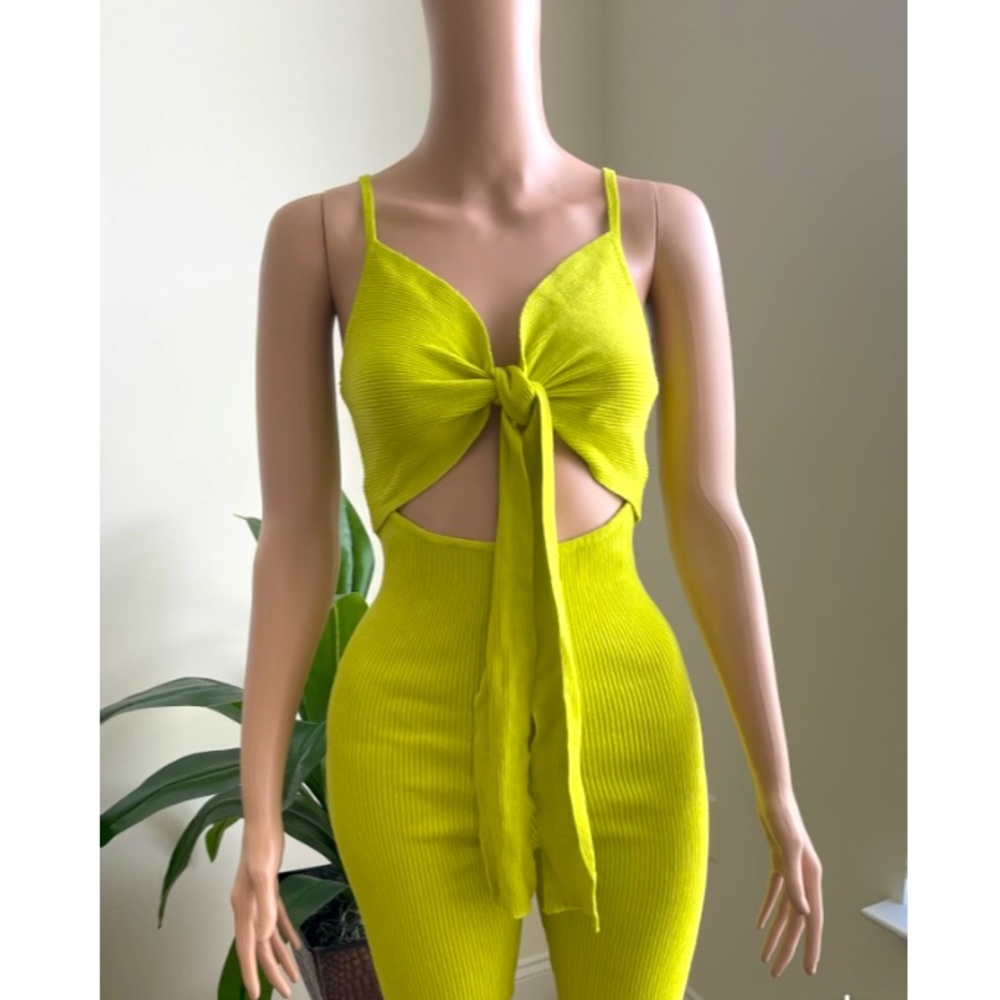 Neon Green Ribbed Romper - Picture 1 of 2